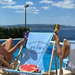 Charmy Apartments Petra With Pool